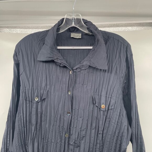 Chico's Womens Pleated Texture Button Up Top Long Sleeve Charcoal Size XL - Picture 2 of 8